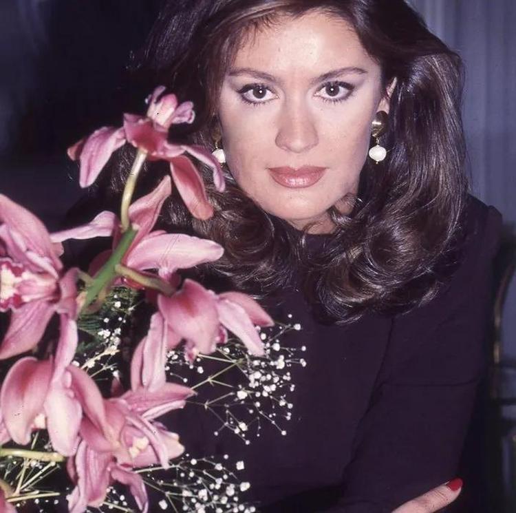 Yeşilçam’ın efsanesi Gülşen Bubikoğlu yıllara meydan okuyor