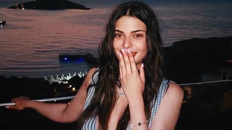 YAŞ FARKI DİKKAT ÇEKTİ