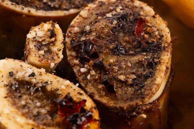 CİLT, SAÇ VE TIRNAKLARI GÜÇLENDİRİR