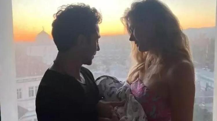 Dördüncü kez anne olan Wilma Elles, doğumdan 8 gün sonra eski formuna kavuştu