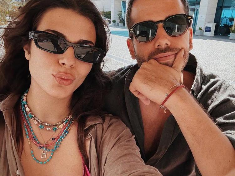 Derin Taludan romantik paylaşım Sevgilisini paylaşmaya doyamadı