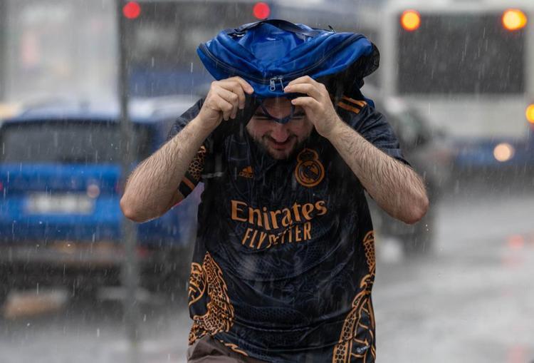 Kuvvetli yağmur sezonu başlıyor Tam 42 ilde etkili olacak, yoğunluk haritası yayınlandı