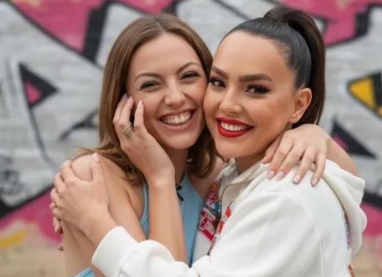 Ebru Gündeş’in estetiksiz haliyle şu anki hali yapay zekayla buluşturuldu