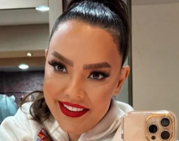 Ebru Gündeş’in estetiksiz haliyle şu anki hali yapay zekayla buluşturuldu