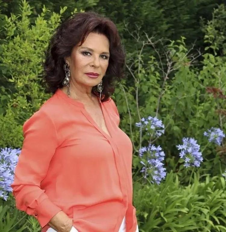 57 yıl süren büyük aşkın sırrı Hülya Koçyiğit’in eşiyle tanışma anı