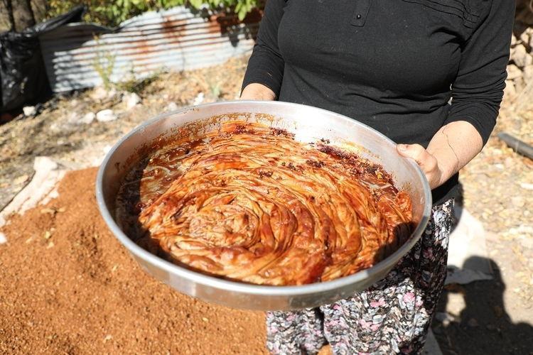 Kışın kaşık kaşık yiyin Vücudu içten ısıtıp hastalıklara kalkan oluyor Öksürük, balgam ve hırıltının kökünü kazıyıp boğazdaki mikrobu kazıyor