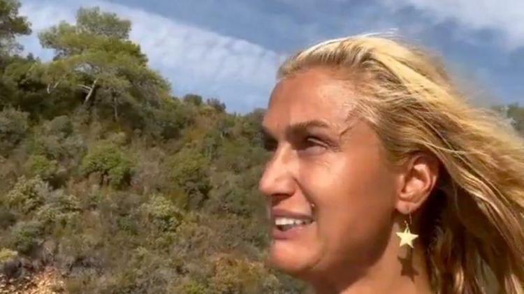 Tuğba Özay canlı yayında uyuyakaldı İşte o anlar...