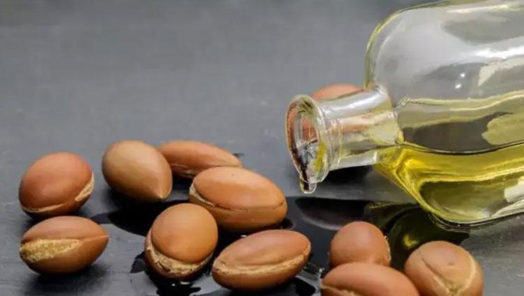 PARLAKLIK KAZANDIRIR