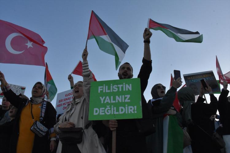 Türkiye Gazze için ayakta: Özgürlüğe Yürüyoruz