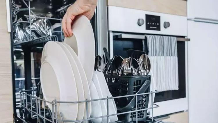 Bulaşık makinesini bu saatte çalıştırın Basit bir alışkanlığa dönüştürün