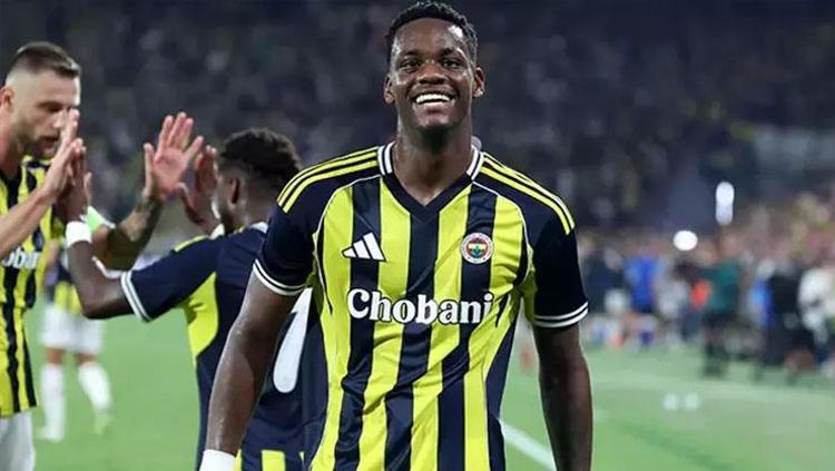 Jhon Duran gelişmesi Menajeri İstanbula geldi, ayrılık ihtimali