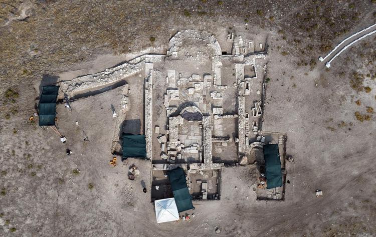 Lystra Antik Kenti’nde turkuaz izler: Türklere has bir bulgu