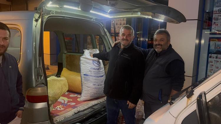 Adeta kestane borsasına dönüştü Yol kenarındaki tezgahlarda satılıyor: Fiyatı 200 TL ila 500 TL arasında değişiyor