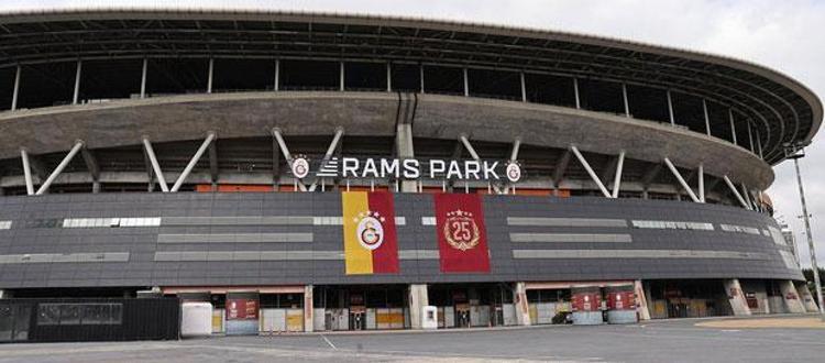 11 METRELİK HEYKEL AÇILIYOR