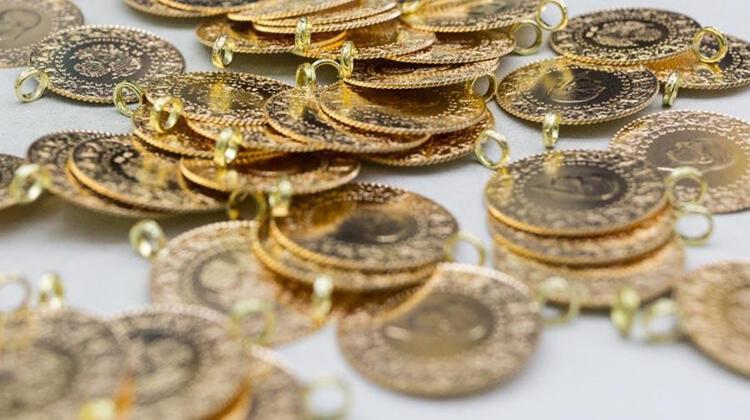 Altın fiyatlarında tarihi rekor Altın alınmalı mı, satılmalı mı İşte Kapalı Çarşıda son durum