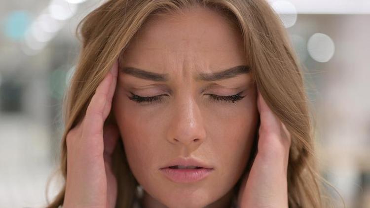 Kulaktaki kiri anında temizliyor Tıkalı kulağı hortum gibi açıyor: Pamukları çöpe attırıyor