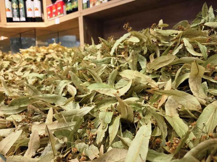 Kış gelince satış rekorları kırıyor Öksürük ve gribe karşı kalkan: 15 dakika demlemesini beklemeden tüketmeyin