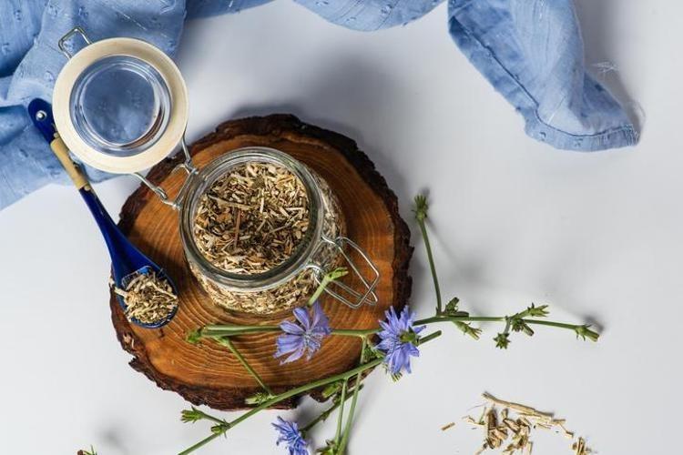 KAN ŞEKERİ VE LİPİD DÜZEYLERİNİ DÜZENLER