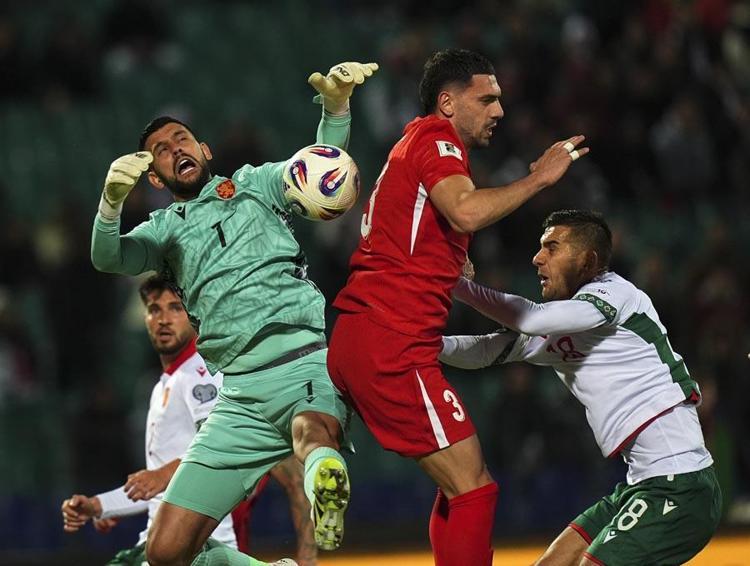 Bulgaristan - Türkiye maçında tarihi fark Milli kritik maçta gol oldu yağdı