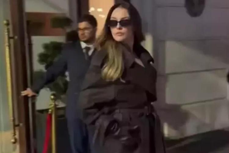 Melis Sezenden sürpriz imaj değişikliği