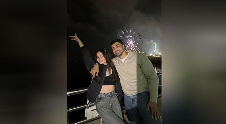 Azerbaycan’da aşk pozu Yağmur Yüksel ve Oktay Ekinci’nin yeni kareleri gündem oldu