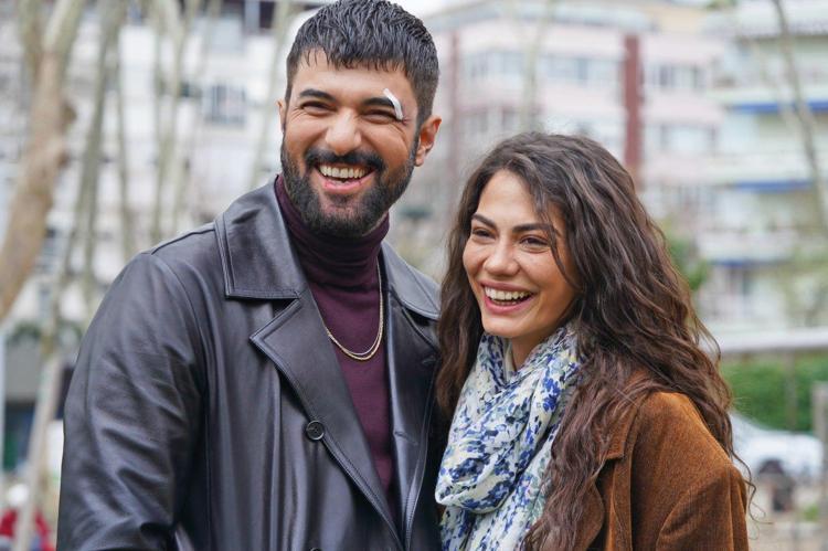 Demet Özdemir’den eski rol arkadaşı Engin Akyürek’e doğum günü mesajı