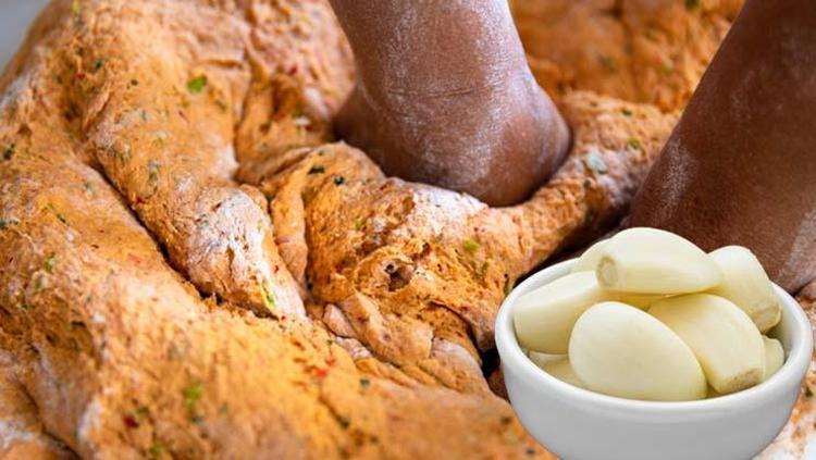 Tarhana hamurunu yoğururken 1 parça ekleyin Lezzetini 10 kat artırıp faydasını uçuruyor