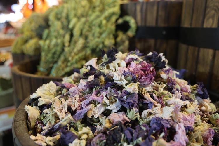 Öksürük, balgam ve hırıltının kökünü kurutuyor Havalar soğuyunca ilgi arttı: 43 yıllık esnaf tarifini verdi