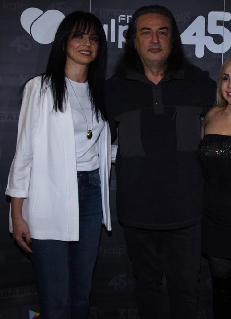 Takipçisi Çelikten para istemişti Baba bankacı değiliz ki ya biz popçuyuz