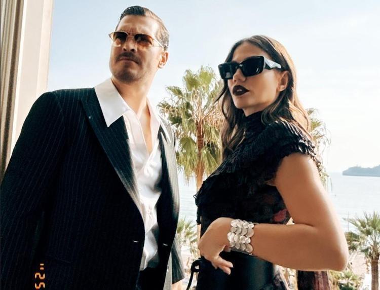 EŞREF RÜYA DÜNYAYA AÇILIYOR