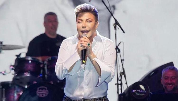 FATİH ÜREK SON DURUM Fatih Üreke ne oldu, kalbi mi durdu Fatih Ürekin neyi var, kalp krizi mi geçirdi Fatih Ürek kimdir