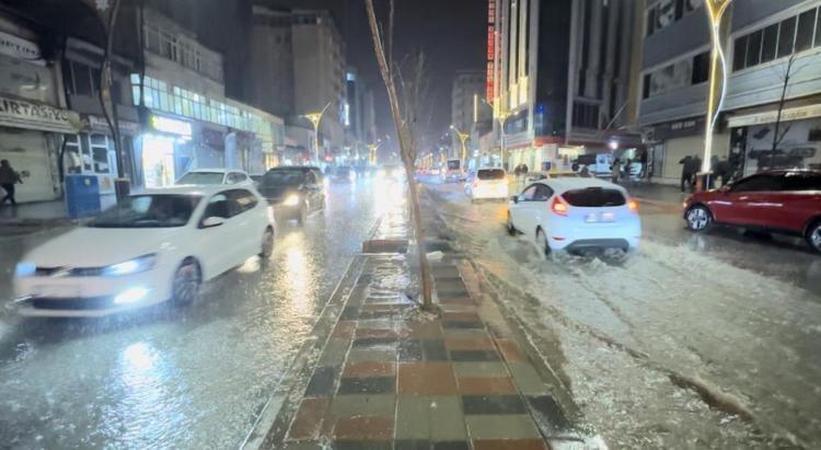 İstanbul dahil 16 ilde kuvvetli yağmur 5 gün boyunca etkili olacak
