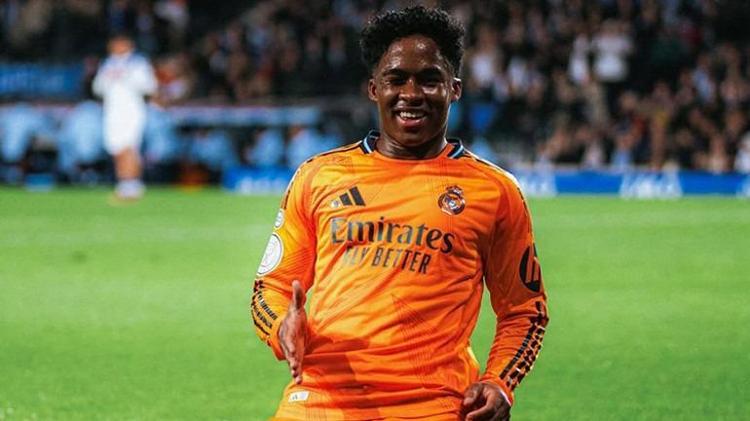 MARSİLYA DA PEŞİNDE