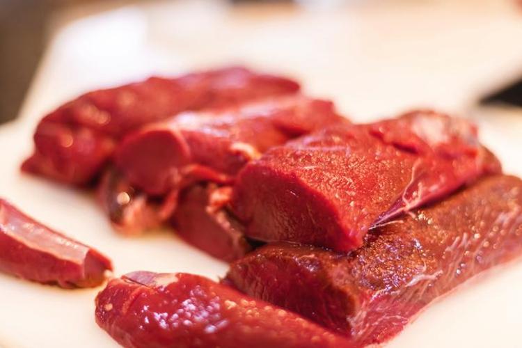 B12 depolarını dolduruyor Demir ilaçlarını çöpe attıran besin