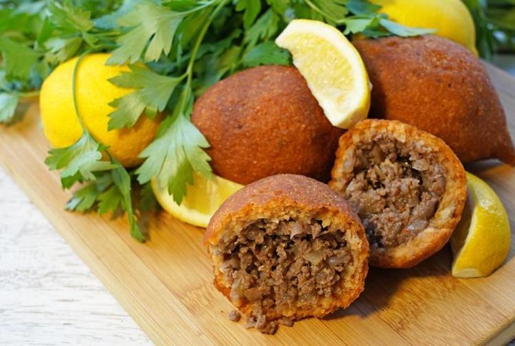 40 yıllık içli köftecinin gizli tarifi Ağızda lokum gibi dağılıyor