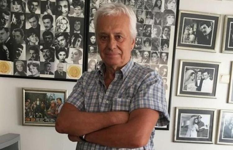 KARŞIDAN KARŞIYA GEÇERKEN MOTOSİKLET ÇARPTI