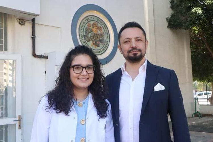 Yanlış ilaç tedavisi hayatını değiştirdi ama pes etmedi Tedavi gördüğü hastaneye doktor oldu