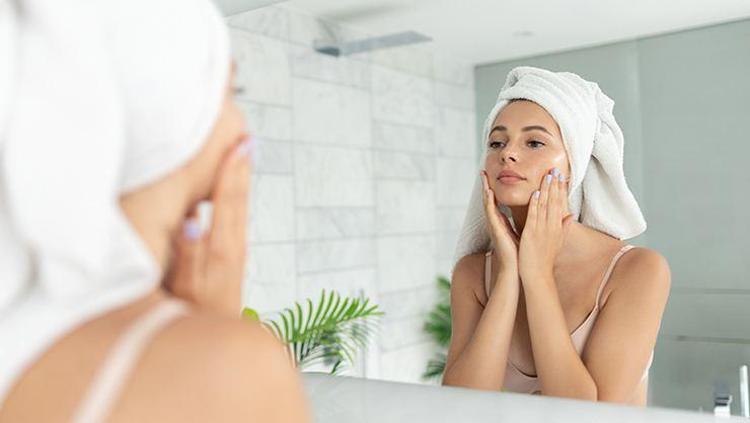 Cilt bariyerini güçlendiren 3 basit alışkanlık