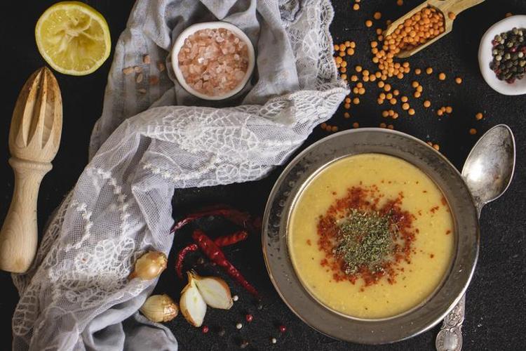 Mercimek çorbasını lezzet şölenine çeviriyor Anne eli değmiş gibi oluyor: Soğuk havalarda kaşık kaşık için