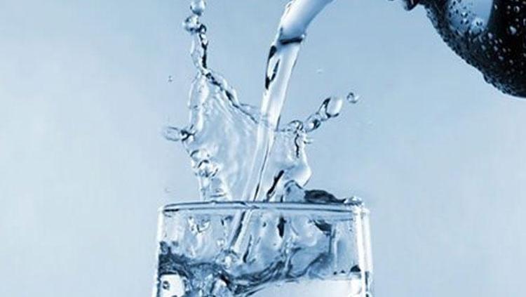 SUYUN YERİNİ ÇAY VE GAZLI İÇECEK ALIYOR