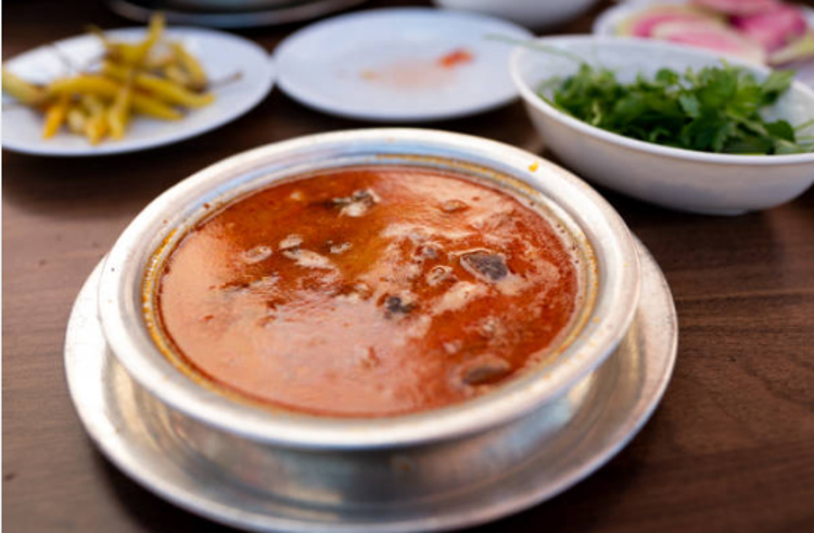 Çorbaların ekşimesini önlüyor Pişirirken 1 parça ekleyin: Lezzetini 10 kat artırıyor