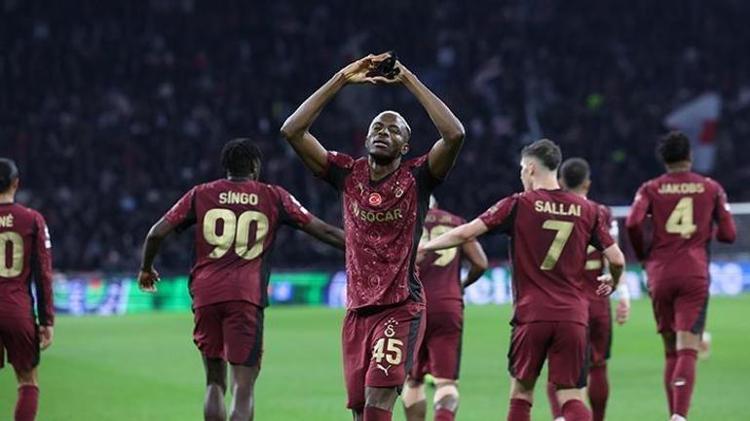 AMSTERDAM EKİBİNİ EZDİ