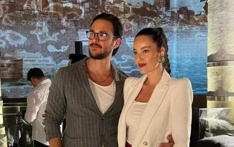 AŞKA KAPALI DEĞİLİM DEMİŞTİ