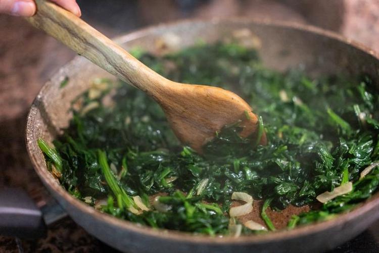 Ispanağı bile solladı Dünyanın en sağlıklı sebzesi açıklandı