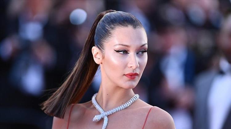 Çay, kahve döner... Bella Hadid şimdi de baklava sevgisini gösterdi, Türk mutfağına olan tutkusu sosyal medyada gündem oldu