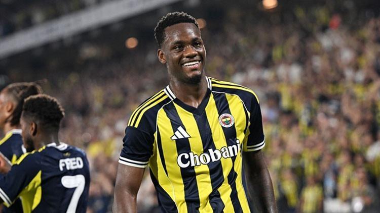 Fenerbahçede kadroya operasyon Üç isim kulübeye gidiyor, ayrılık kararı