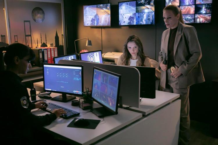 ARKA SOKAKLAR 726. BÖLÜM İZLE Kanal D Arka Sokaklar son bölüm nerden izlenir