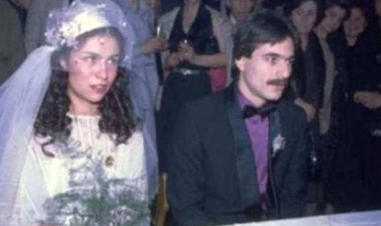 İLK EŞİYLE İKİ KEZ EVLENDİ