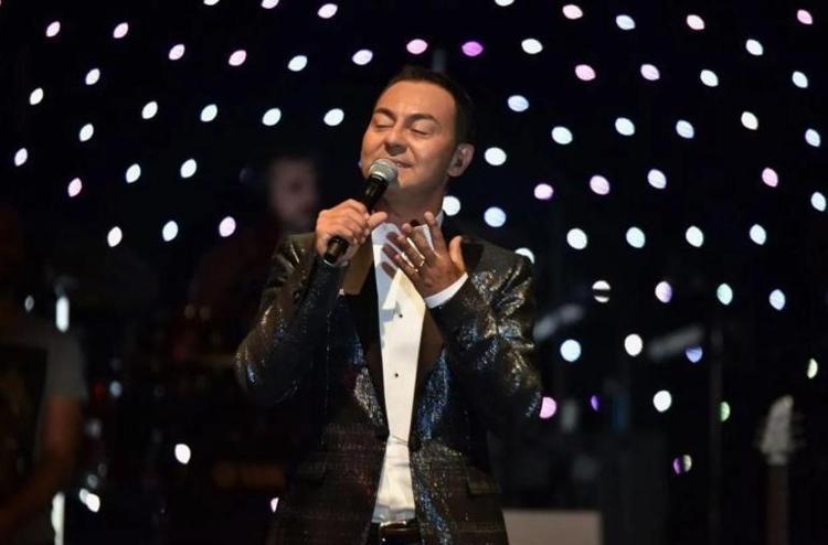 PARAYI KOYACAK YER BULAMIYORDUM