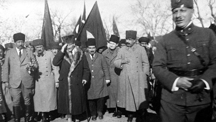 VATANIN MÜDAFAASINDAN DAHA YÜCE BİR VAZİFE OLAMAZ